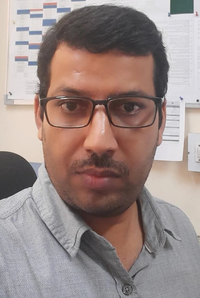 Dr. Manoj Kumawat