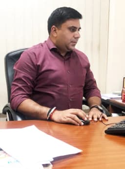 Dr. Kapil Kumar